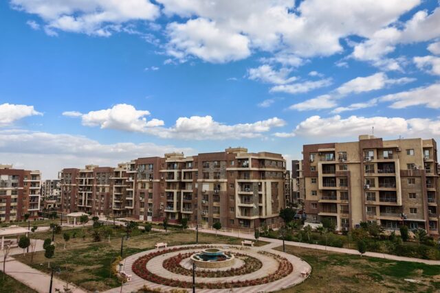 Cum alegi între investiția într-un apartament vechi și unul nou