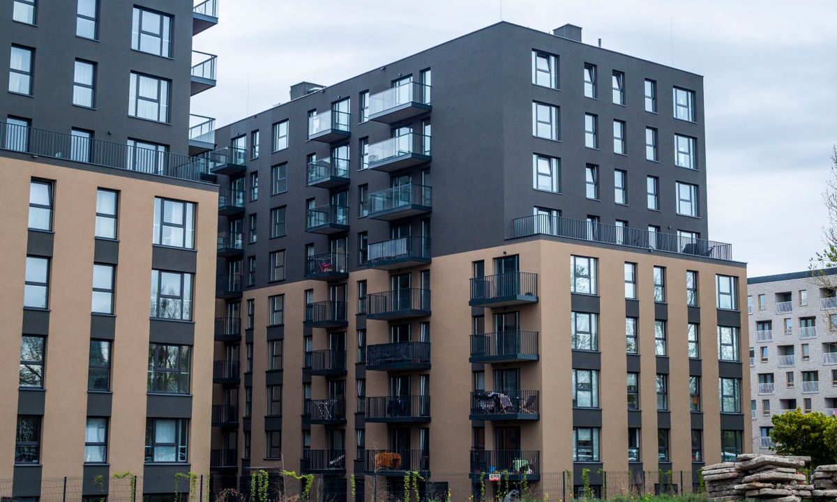 Cumpărarea unui apartament moștenit: certificat de moștenitor și coproprietari multipli